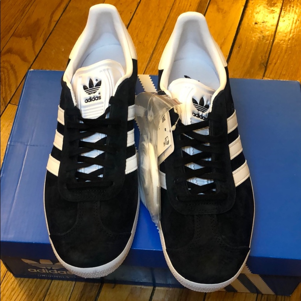 Brand New Adidas Gazelle